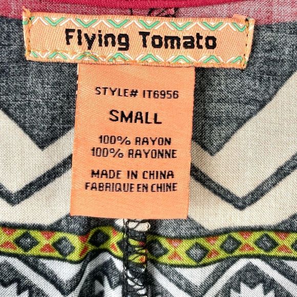 Flying Tomato Multicolor Geometric Blouse - Picture 6 of 7